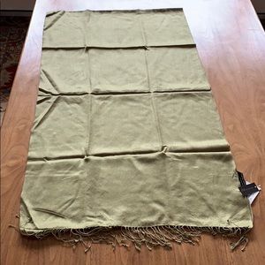 NWT Kenneth Cole pashmina